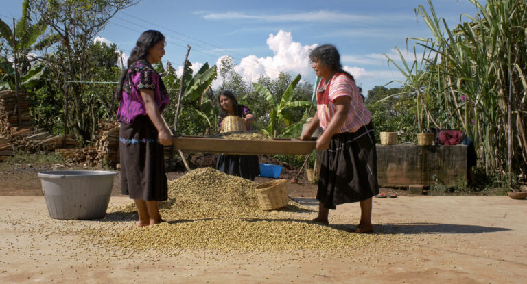 LICHAM_Juana con su familia